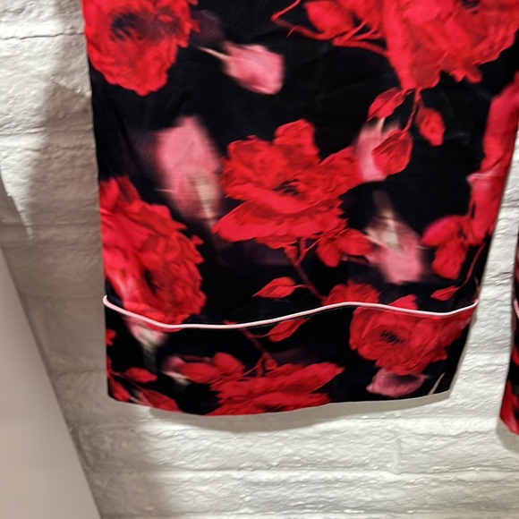Victorias Secret new without tags rose pattern pajama bottoms - Picture 9 of 10
